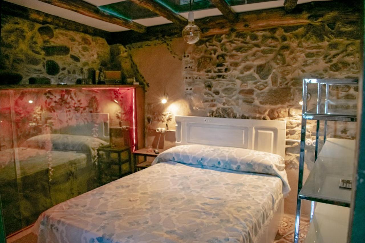 Casa En Zona Medieval Монфорте-де-Лемос Экстерьер фото
